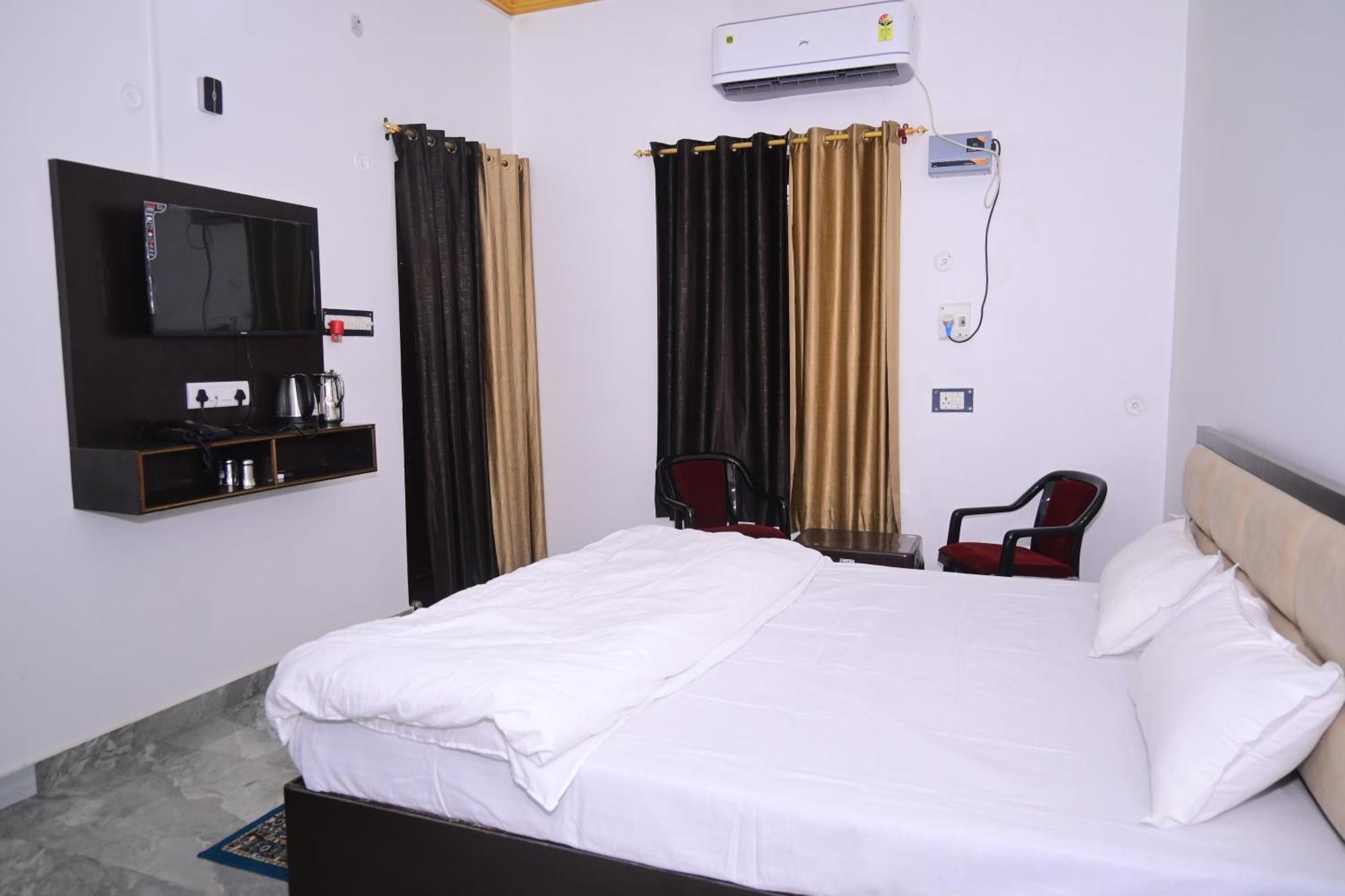 Shri Narayanam Guest House And Home Stay Ayodhya Luaran gambar